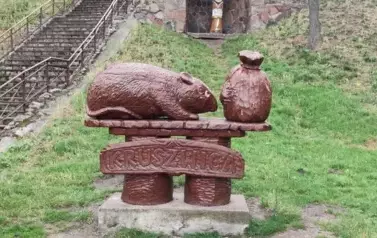TZSvn3D_
