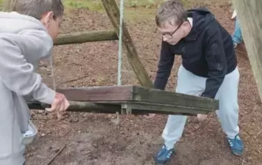 tgkWM9W-